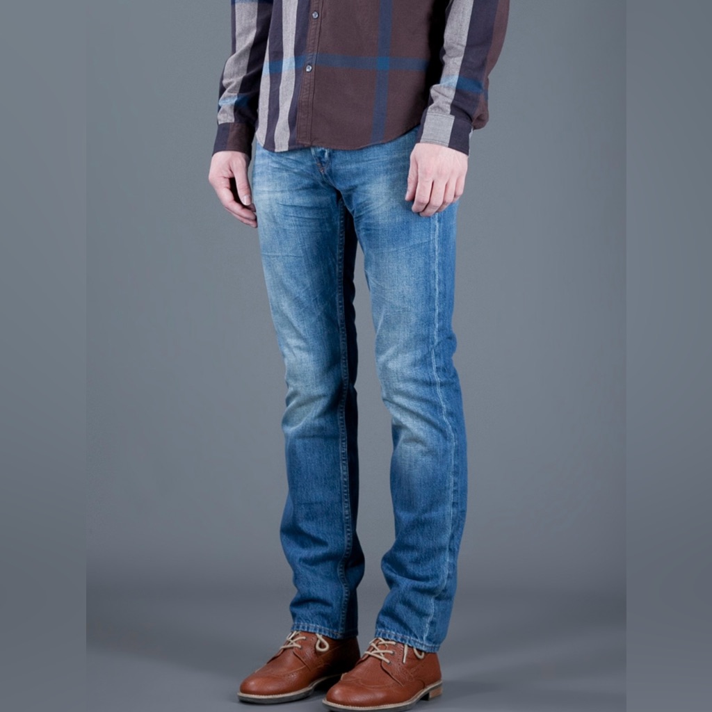 Classic Blue Men's Straight-Leg Jeans